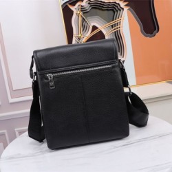 2025FW ショルダーバッグ PRADA プラダ 秋冬新作 季節感をプラスする洗練デザイン