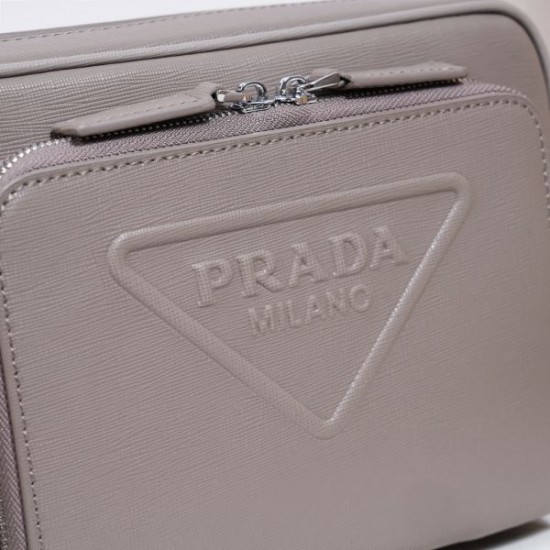 2025FW ショルダーバッグ PRADA プラダ シンプルで着回し力抜群 デイリーユースに最適