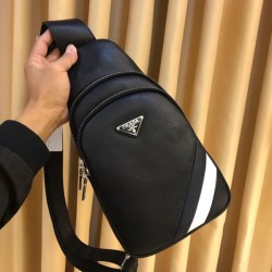2025FW チェストバッグ PRADA プラダ 注目度抜群 継続人気の最新スタイル