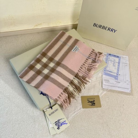 2026年新作 スカーフ BURBERRY バーバリー 今季注目のトレンドスタイル