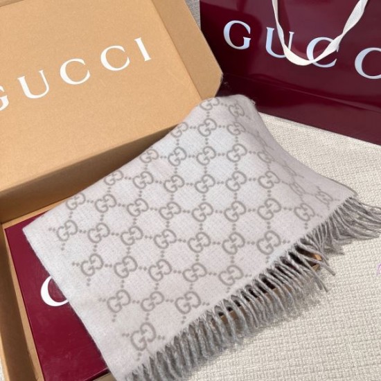 2026年新作 スカーフ GUCCI グッチ ファッション性抜群の洗練デザイン