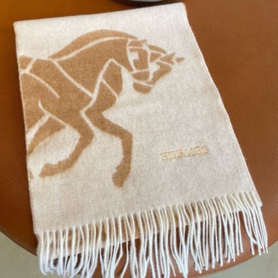 2026年新作 スカーフ HERMES エルメス 今季春夏の注目アイテム