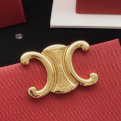 026新品 ブローチ CELINE セリーヌ 新作セール価格でお得に入手