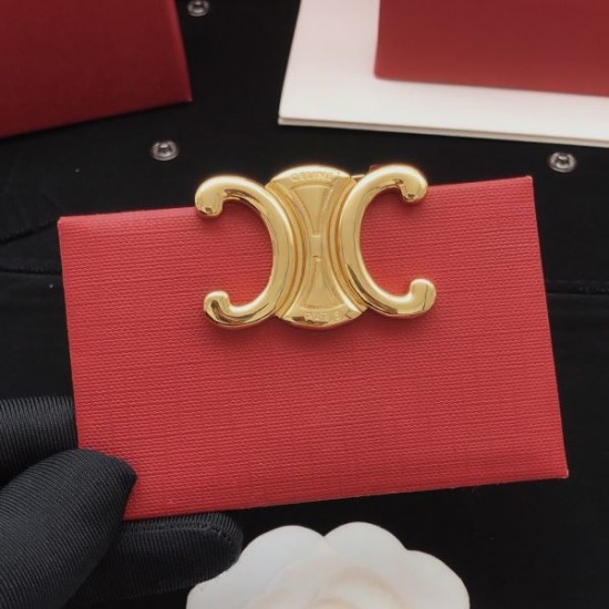 026新品 ブローチ CELINE セリーヌ 新作セール価格でお得に入手