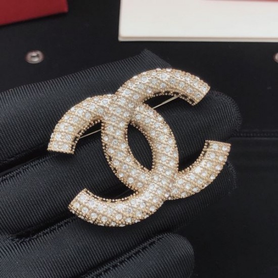2026新品 ブローチ CHANEL シャネル 魅力が詰まった人気スタイル