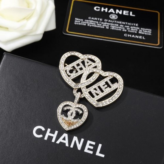 2026新品 ブローチ CHANEL シャネル 存在感抜群のお目立ち新作