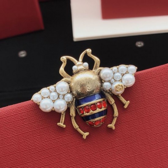 2026新品 ブローチ GUCCI グッチ 先着順早い者勝ちの数量限定