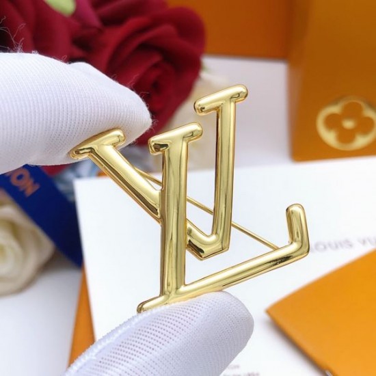 2026新品 ブローチ LOUIS VUITTON ルイヴィトン 海外限定入荷の希少品
