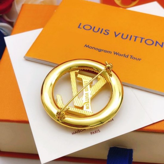 2026新品 ブローチ LOUIS VUITTON ルイヴィトン 最新ファッションのアクセント