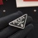 2026新品 ブローチ PRADA プラダ 目を引くデザインが特徴の新作