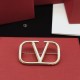2026新品 ブローチ VALENTINO ヴァレンティノ きれいめ印象を演出する逸品