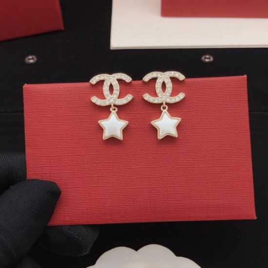 2026新品 イヤリング CHANEL シャネル 根強い人気を誇る定番商品