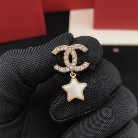 2026新品 イヤリング CHANEL シャネル 根強い人気を誇る定番商品