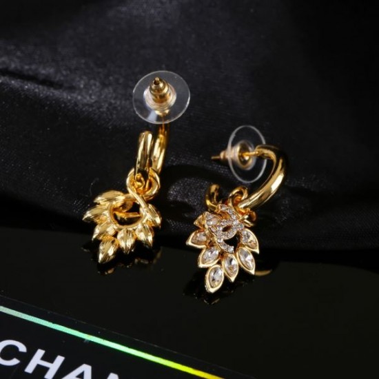 2026新品 イヤリング CHANEL シャネル セール開催中！早いもの勝ち