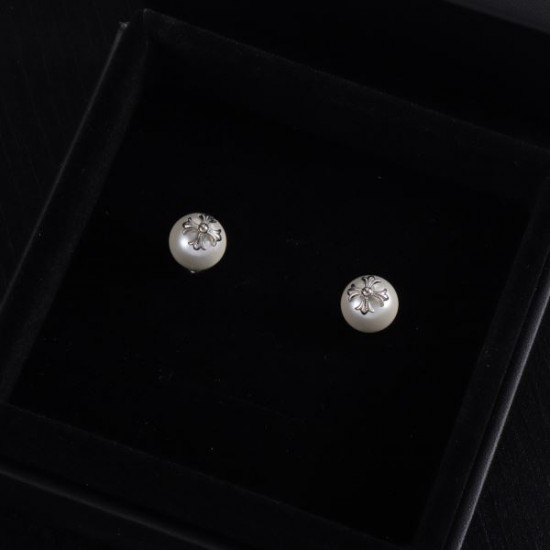 2026新品 イヤリング CHROME HEARTS クロムハーツ トレンドの最先端！要チェック