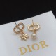 2026新品 イヤリング DIOR ディオール 大人の色気を引き立てる印象的デザイン