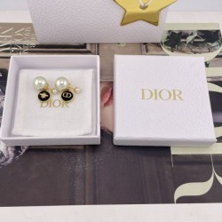 2026新品 イヤリング DIOR ディオール ビンテージ感漂う高級デザイン
