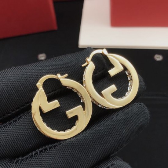 2026新品 イヤリング GUCCI グッチ 優しげな高級感漂う人気色