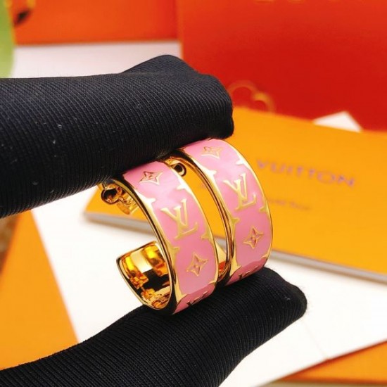 2026新品 イヤリング LOUIS VUITTON ルイヴィトン 根強い人気を誇る定番イヤリング