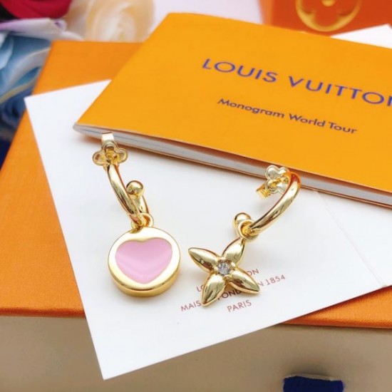 2026新品 イヤリング LOUIS VUITTON ルイヴィトン 着まわし抜群の万能カラー