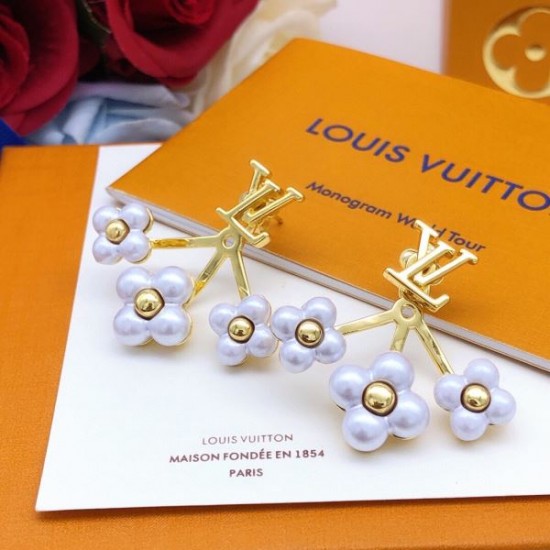 2026新品 イヤリング LOUIS VUITTON ルイヴィトン 大切な方へのギフトに最適