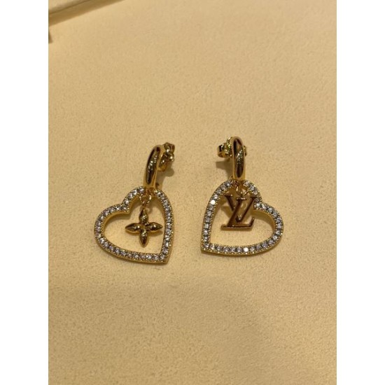 2026新品 イヤリング LOUIS VUITTON ルイヴィトン 人気セール100％新品 注目モデル