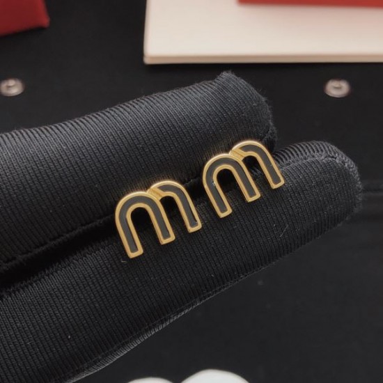 2026新品 イヤリング MIU MIU ミュウミュウ 超人気美品 セール中アイテム