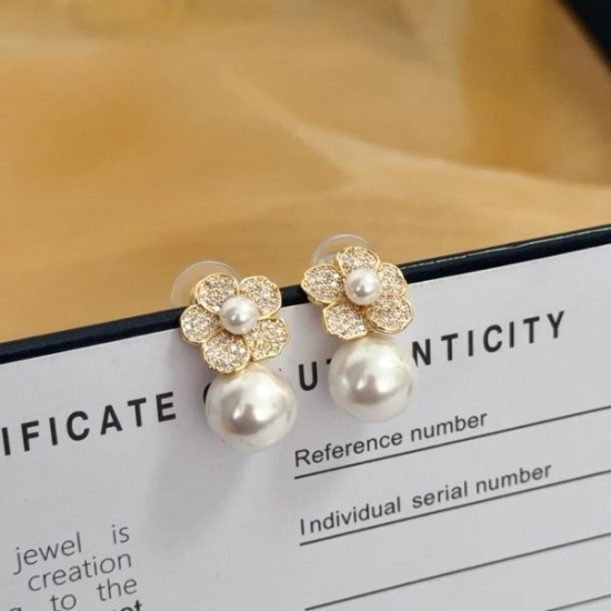 2026新品 イヤリング PIAGET ピアジェ セール価格で嬉しい新入荷