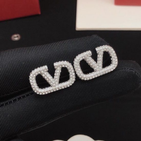 2026新品 イヤリング VALENTINO ヴァレンティノ 贈り物に選ばれる人気モデル