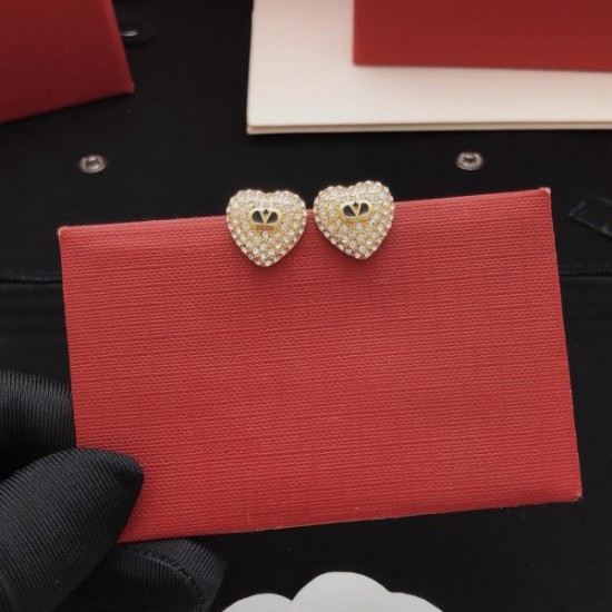 2026新品 イヤリング VALENTINO ヴァレンティノ 今季おすすめの話題作