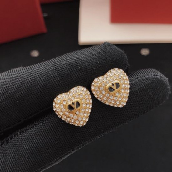 2026新品 イヤリング VALENTINO ヴァレンティノ 今季おすすめの話題作