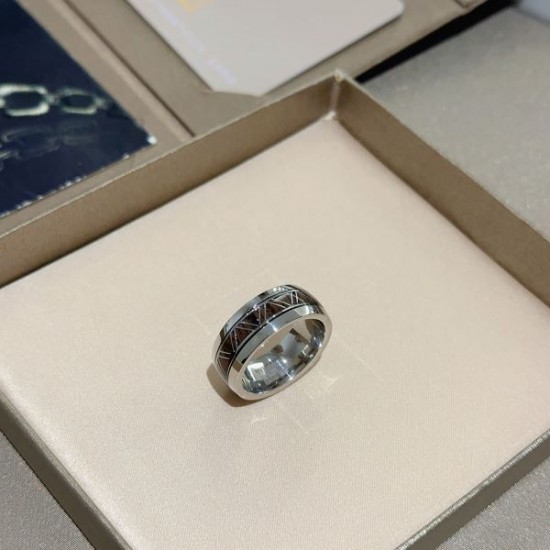 2026新品 リング BVLGARI ブルガリ 誰でもおしゃれに決まる定番モデル