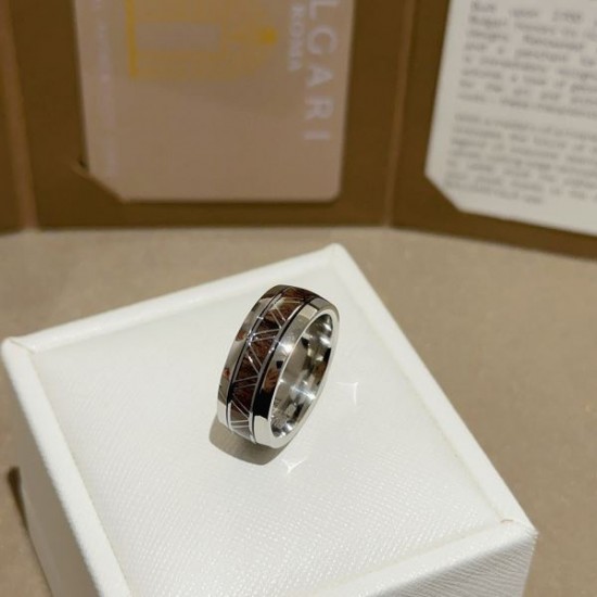 2026新品 リング BVLGARI ブルガリ 誰でもおしゃれに決まる定番モデル