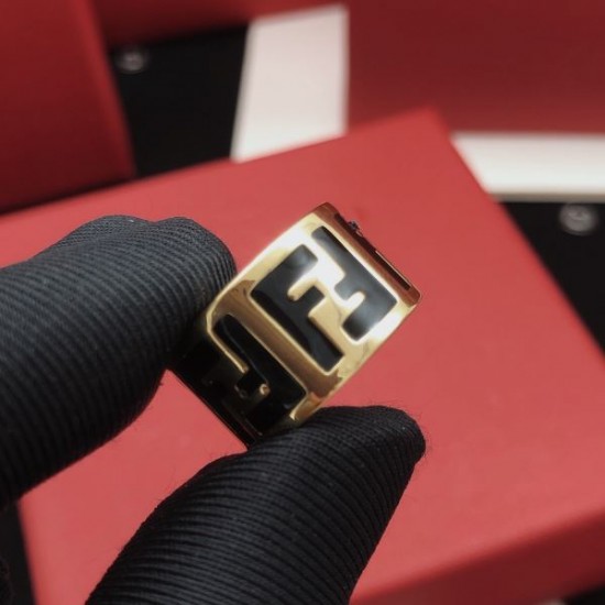 2026新品 リング FENDI フェンデイ トレンドコーディネートに映えるデザイン