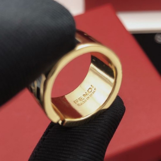 2026新品 リング FENDI フェンデイ トレンドコーディネートに映えるデザイン