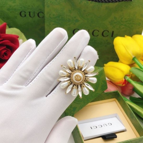 2026新品 リング GUCCI グッチ 高感度セレブも愛用する注目モデル