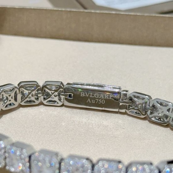 2026新品 ブレスレット BVLGARI ブルガリ 毎シーズン存在感を放つ人気モデル