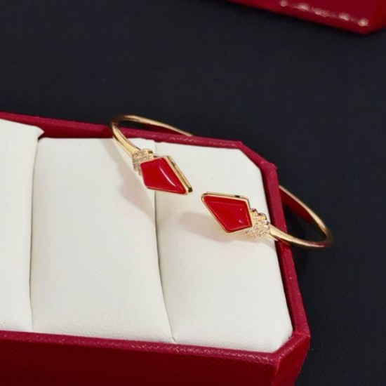 2026新品 ブレスレット CARTIER カルティエ 手元をおしゃれに見せる一本