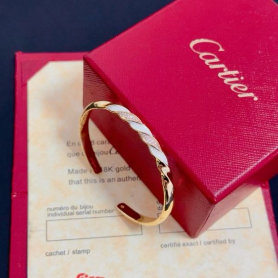 2026新品 ブレスレット CARTIER カルティエ トレンドコーデが楽しめる新作