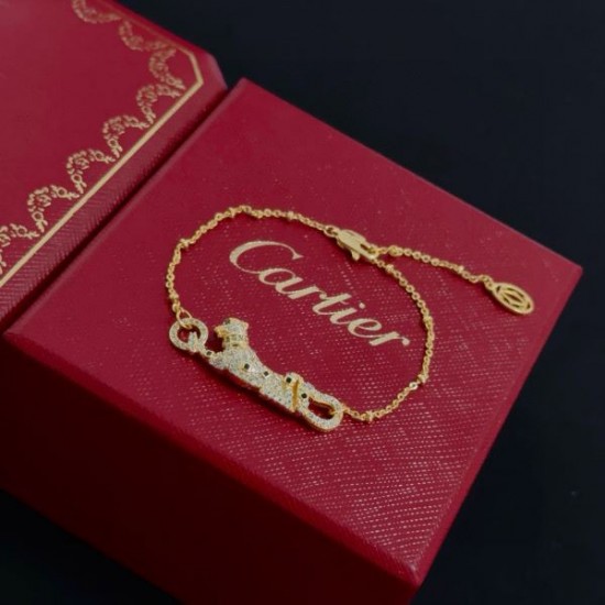 2026新品 ブレスレット CARTIER カルティエ 程よいカジュアル感が魅力