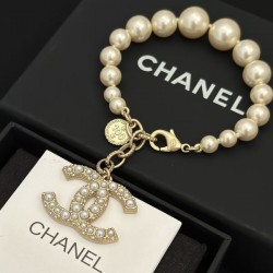 2026新品 ブレスレット CHANEL シャネル 日本でも大人気の定番モデル
