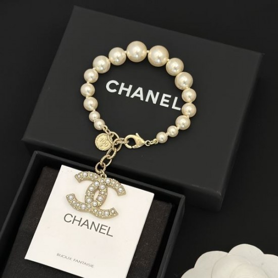 2026新品 ブレスレット CHANEL シャネル 日本でも大人気の定番モデル