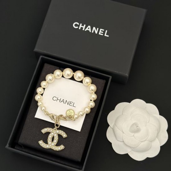 2026新品 ブレスレット CHANEL シャネル 日本でも大人気の定番モデル