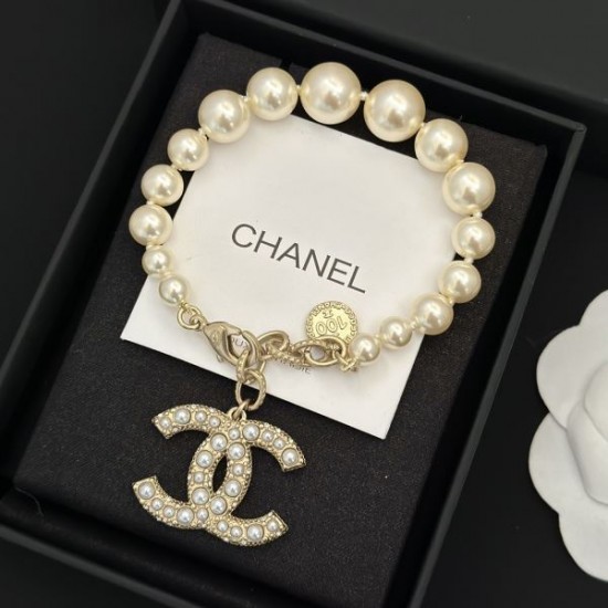 2026新品 ブレスレット CHANEL シャネル 日本でも大人気の定番モデル