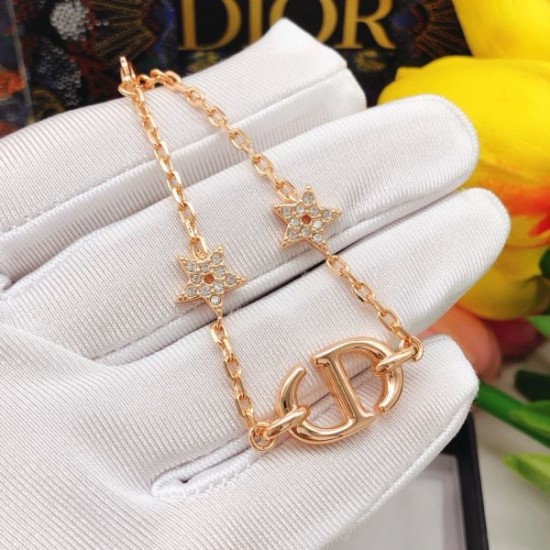 2026新品 ブレスレット DIOR ディオール 今年らしく魅力を引き立てる新作