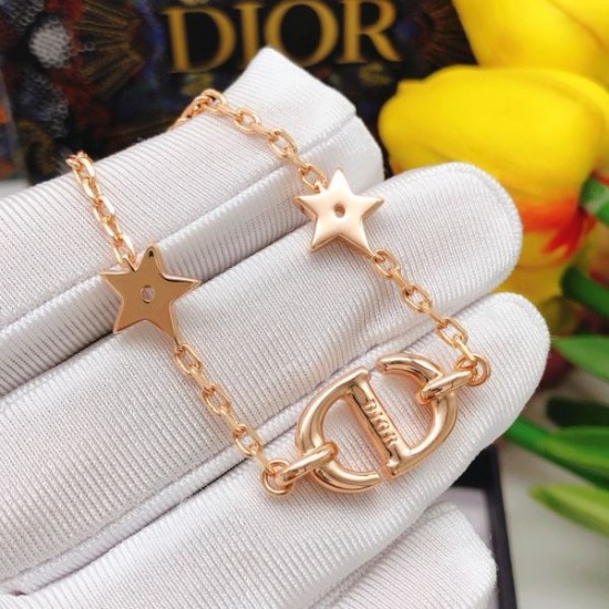 2026新品 ブレスレット DIOR ディオール 今年らしく魅力を引き立てる新作