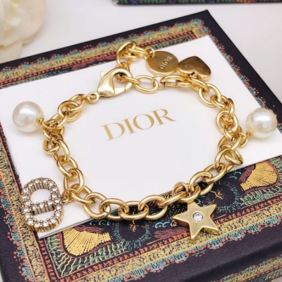 2026新品 ブレスレット DIOR ディオール 引き続き支持される定番アイテム