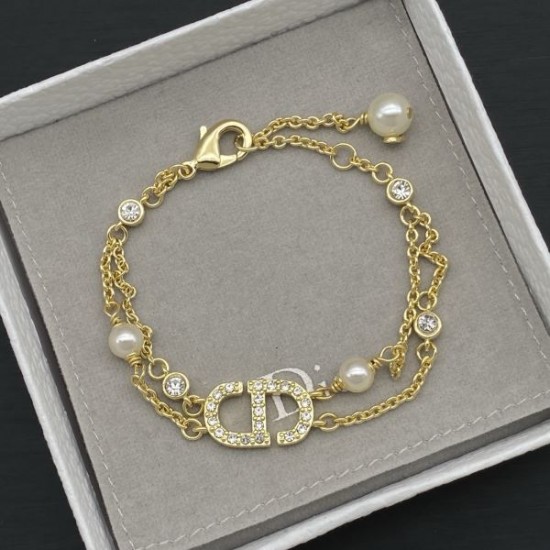 2026新品 ブレスレット DIOR ディオール 今も注目されるトレンドスタイル