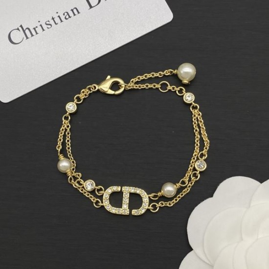 2026新品 ブレスレット DIOR ディオール 今も注目されるトレンドスタイル