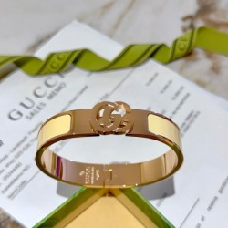 2026新品 ブレスレット GUCCI グッチ 今シーズンも注目の人気ブランド